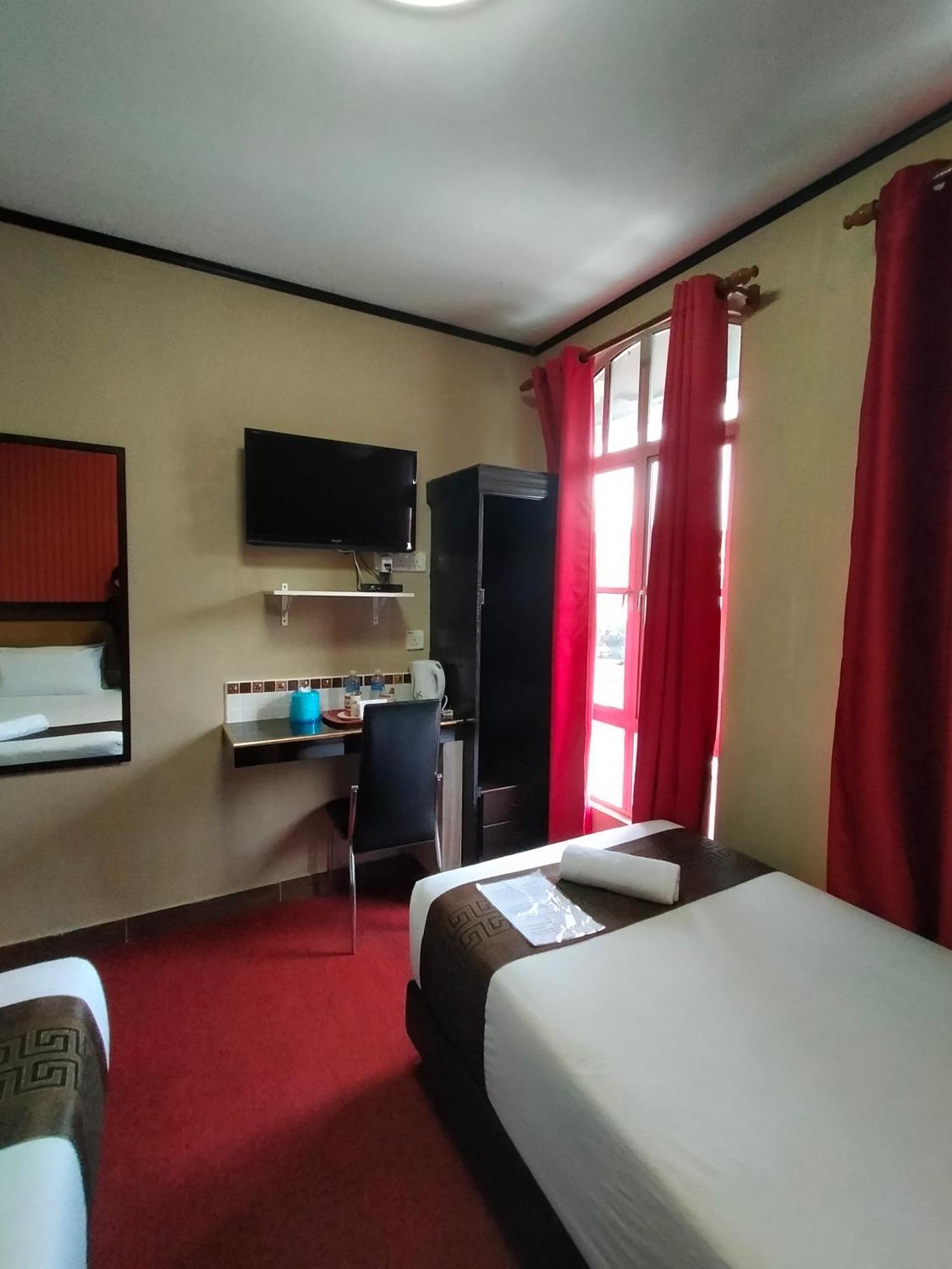 Hotel Sri Impian Johor Bahru Quarto foto